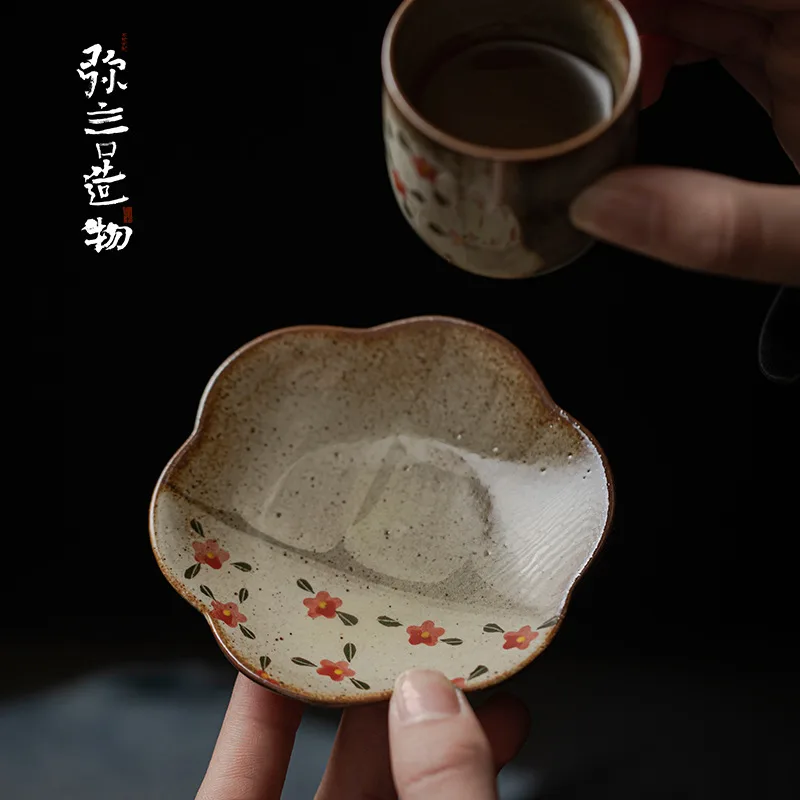 手绘小红花—花瓣杯垫