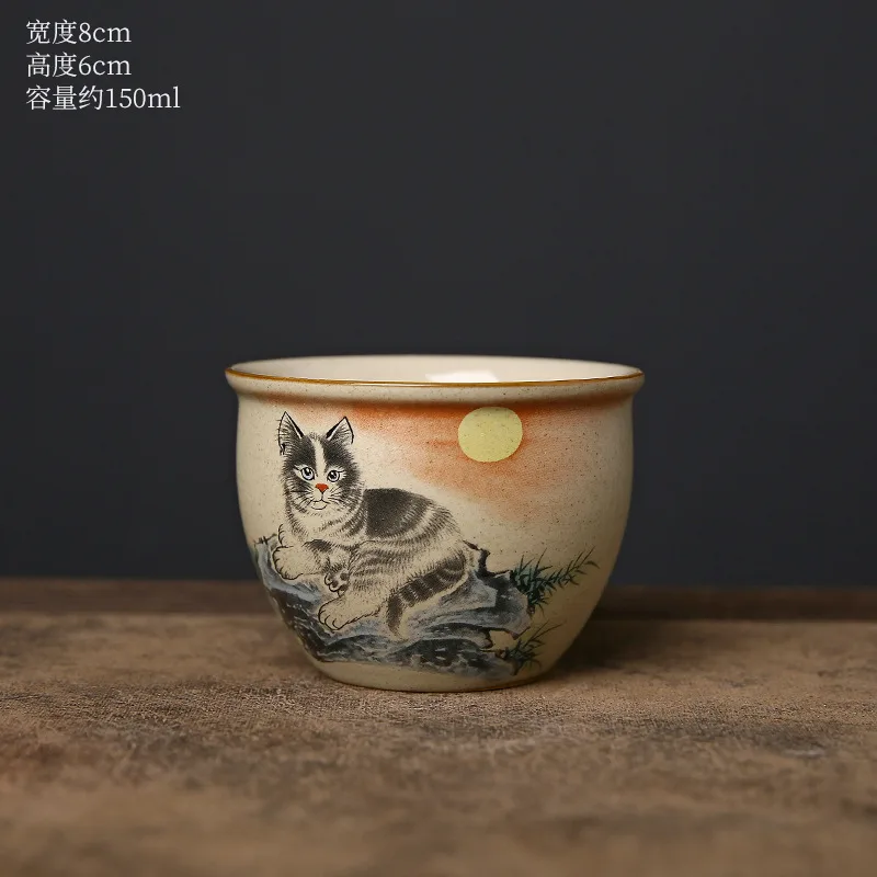 猫跃家门