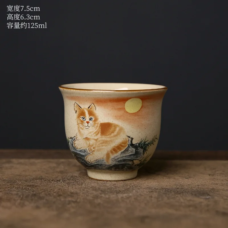 猫跃家门