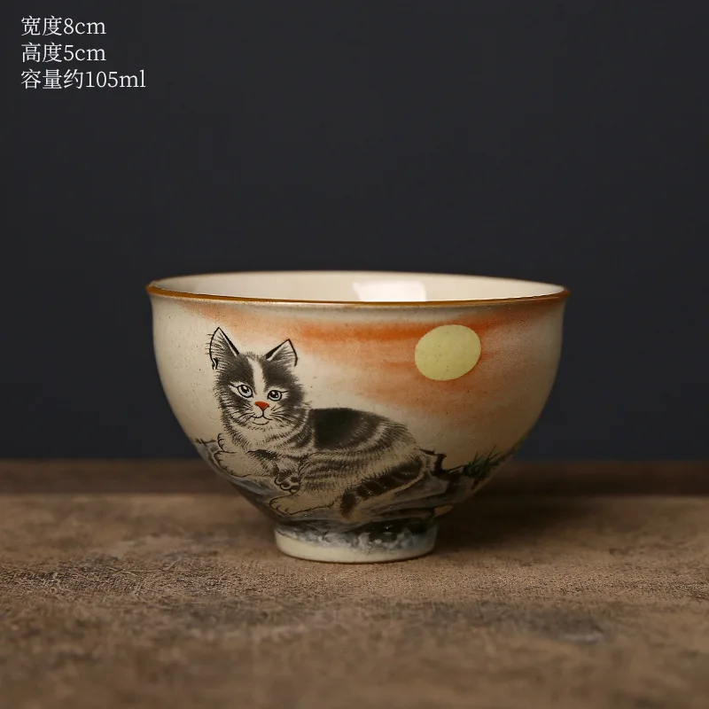 猫跃家门